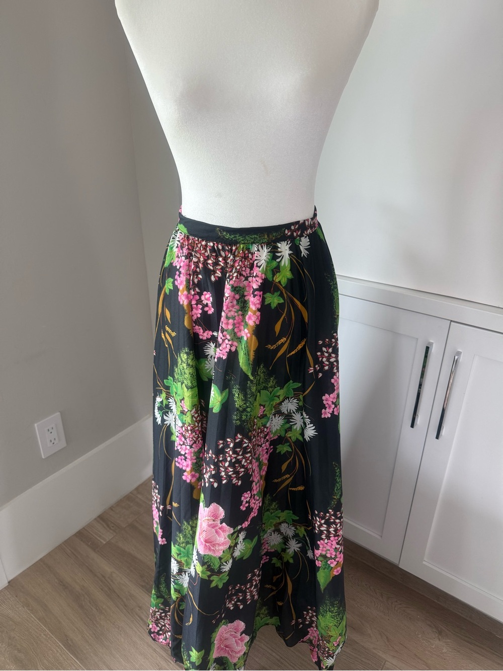 Vintage Teddi of California Black Maxi Skirt with Pink & Green Floral Print